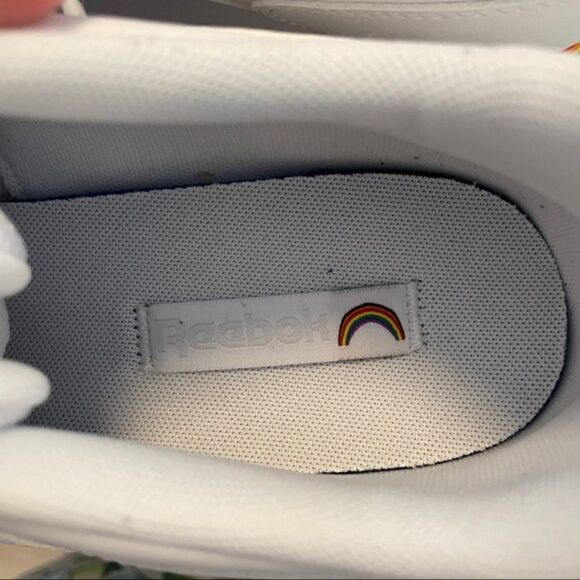 NWT - Reebok Classics Harman Run Pride Sneakers - Picture 4 of 7